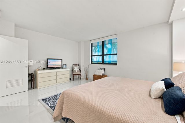 10185 Collins Ave 506, Bal Harbour, FL 33154