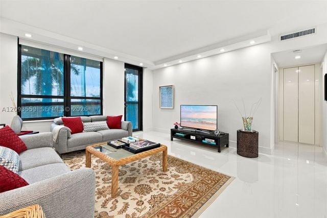 10185 Collins Ave 506, Bal Harbour, FL 33154