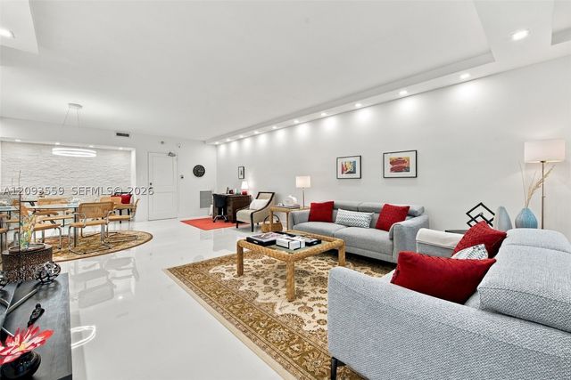 10185 Collins Ave 506, Bal Harbour, FL 33154