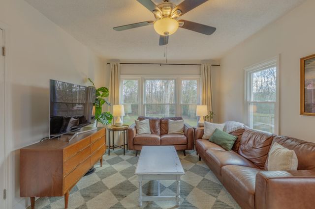 931 Chattanooga Valley Road, Flintstone, GA 30725