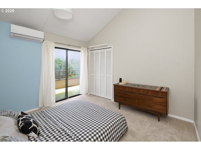 5150 S LANDING Dr 308B2, Portland, OR 97239
