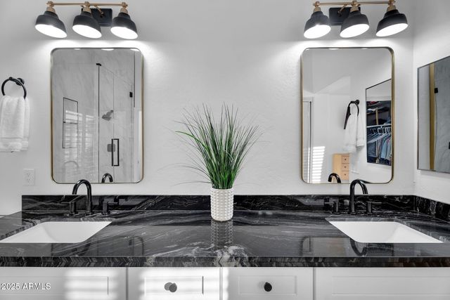 4935 E Marino Drive, Scottsdale, AZ 85254