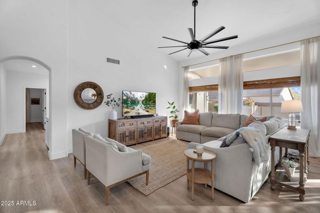 4935 E Marino Drive, Scottsdale, AZ 85254