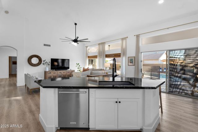 4935 E Marino Drive, Scottsdale, AZ 85254