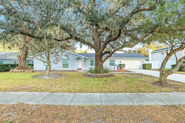 10905 KEWANEE DRIVE, Temple Terrace, FL 33617