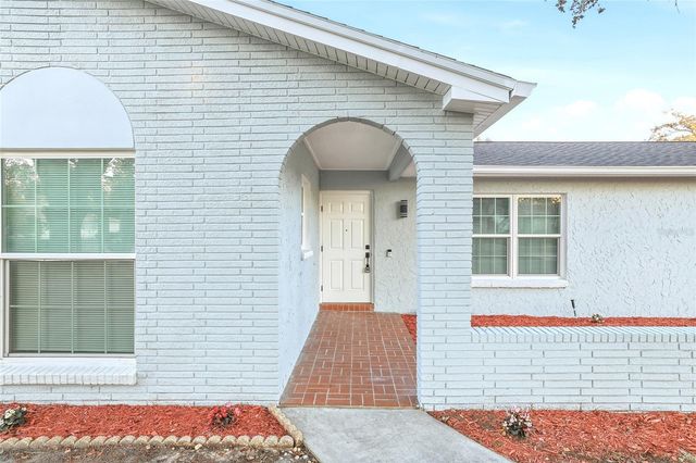 10905 KEWANEE DRIVE, Temple Terrace, FL 33617