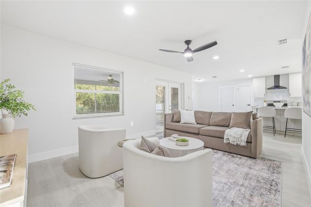 10905 KEWANEE DRIVE, Temple Terrace, FL 33617