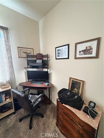 11000 Rockaway Glen Road, Apple Valley, CA 92308