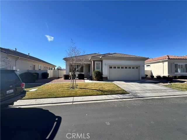 11000 Rockaway Glen Road, Apple Valley, CA 92308