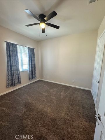 11000 Rockaway Glen Road, Apple Valley, CA 92308