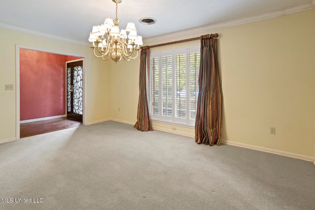 5172 Kaywood Circle, Jackson, MS 39211