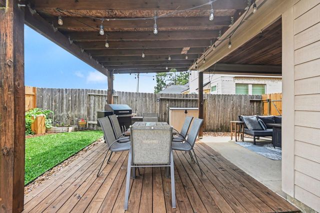13122 Royal Bend Lane, Tomball, TX 77377
