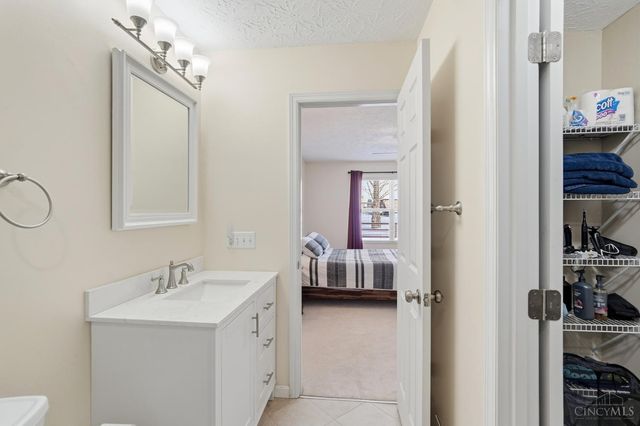 5392 Sunrise View Circle, Liberty Twp, OH 45044