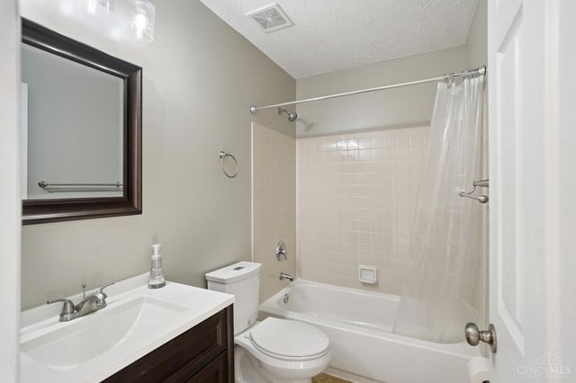 5392 Sunrise View Circle, Liberty Twp, OH 45044