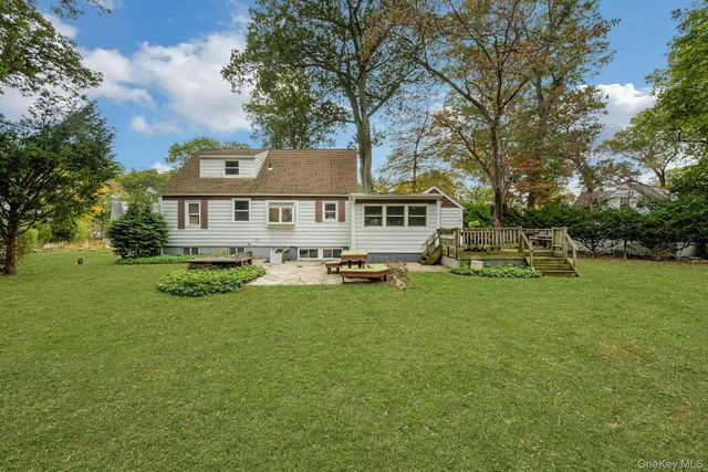 217 W Washington Avenue, Pearl River, NY 10965