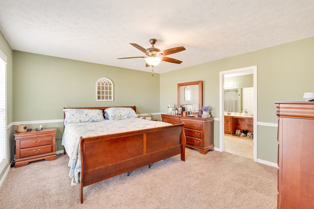 100 Creighton Pl, Shelbyville, TN 37160