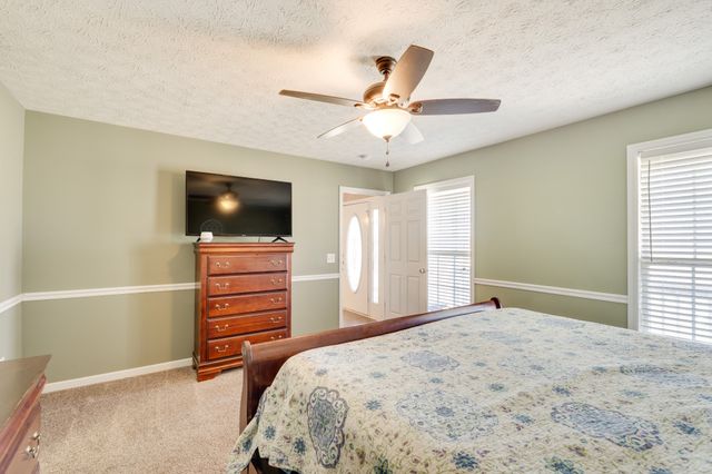 100 Creighton Pl, Shelbyville, TN 37160