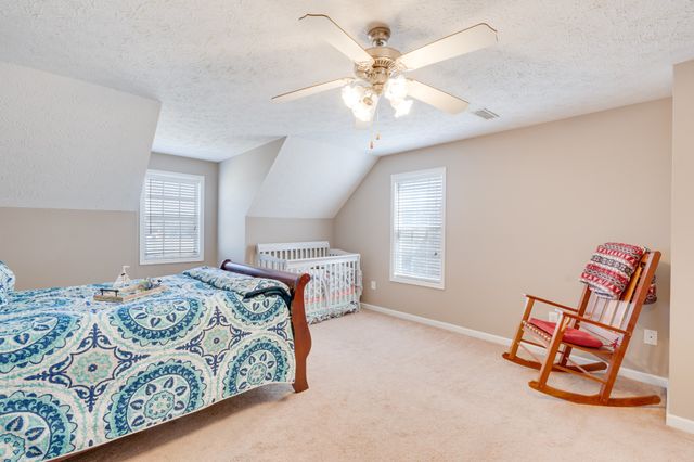 100 Creighton Pl, Shelbyville, TN 37160