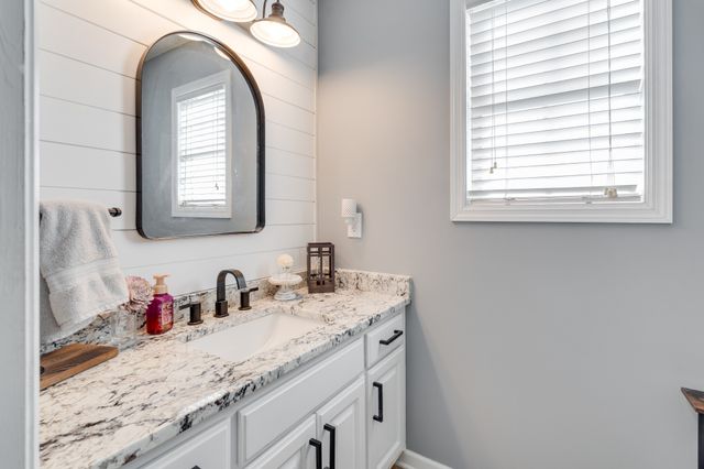 100 Creighton Pl, Shelbyville, TN 37160