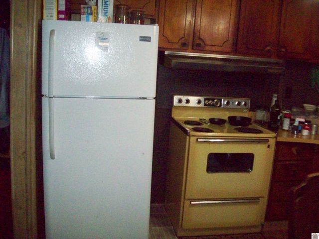 1850 Holt Rd, Paducah, KY 42003