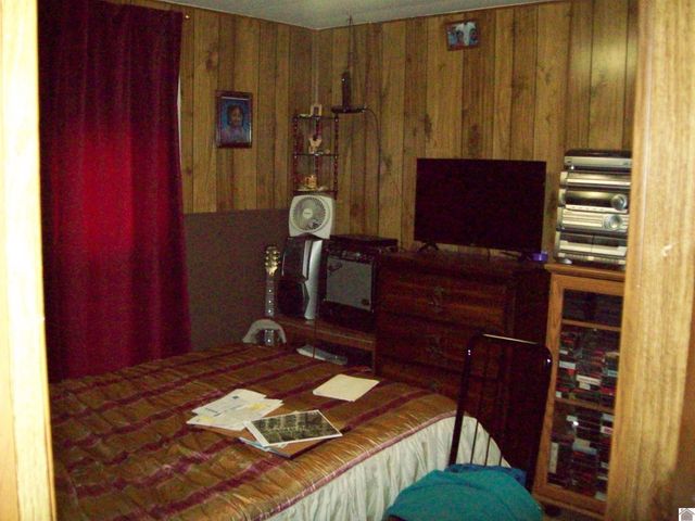 1850 Holt Rd, Paducah, KY 42003