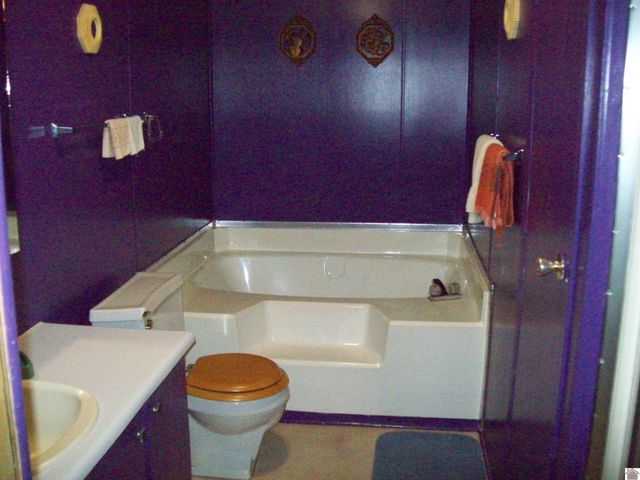 1850 Holt Rd, Paducah, KY 42003