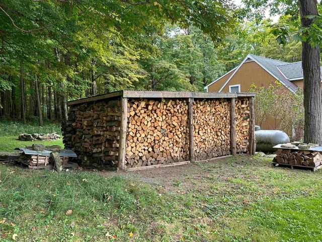 1665 Frazier Hill Road, Benson, VT 05731