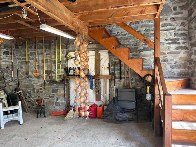 1665 Frazier Hill Road, Benson, VT 05731