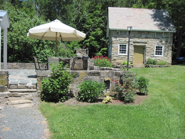 1665 Frazier Hill Road, Benson, VT 05731