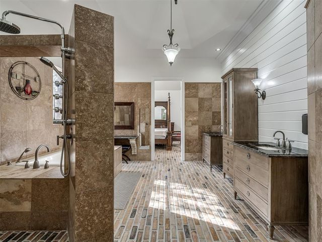 4320 Canaan Creek Road, Edmond, OK 73034