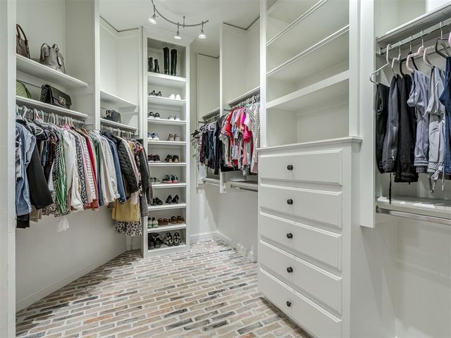 4320 Canaan Creek Road, Edmond, OK 73034