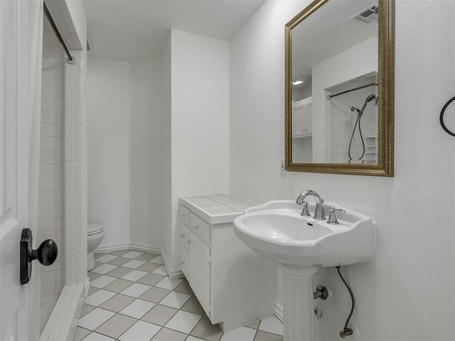 4320 Canaan Creek Road, Edmond, OK 73034