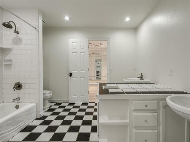 4320 Canaan Creek Road, Edmond, OK 73034