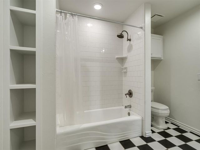 4320 Canaan Creek Road, Edmond, OK 73034