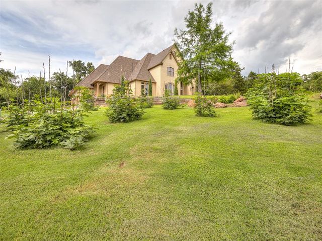 4320 Canaan Creek Road, Edmond, OK 73034
