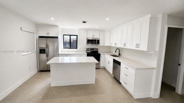 14801 SW 103rd Pl, Miami, FL 33176
