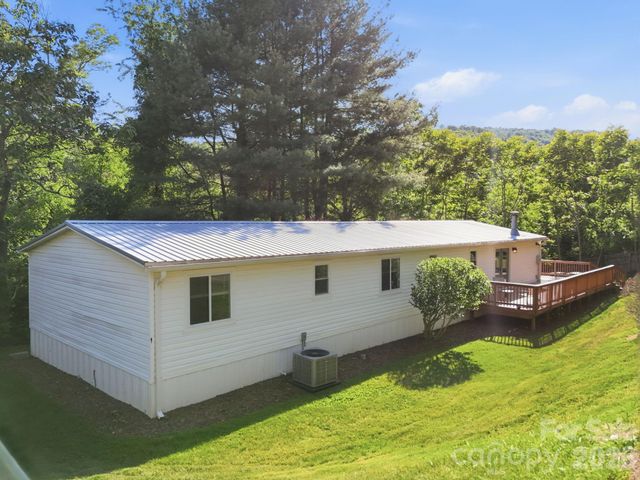 118 Heather Drive, Asheville, NC 28806