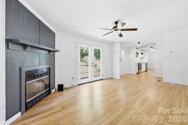 118 Heather Drive, Asheville, NC 28806