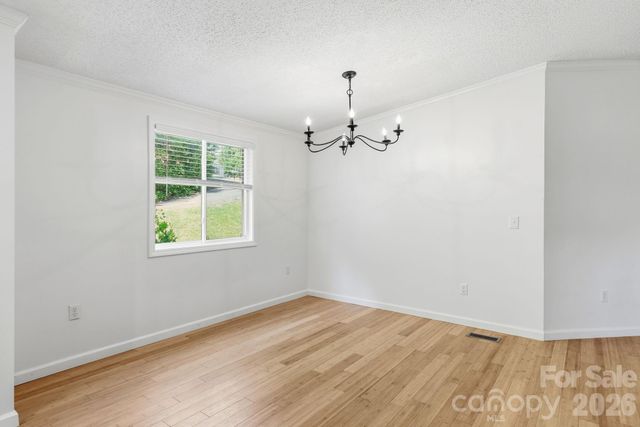 118 Heather Drive, Asheville, NC 28806