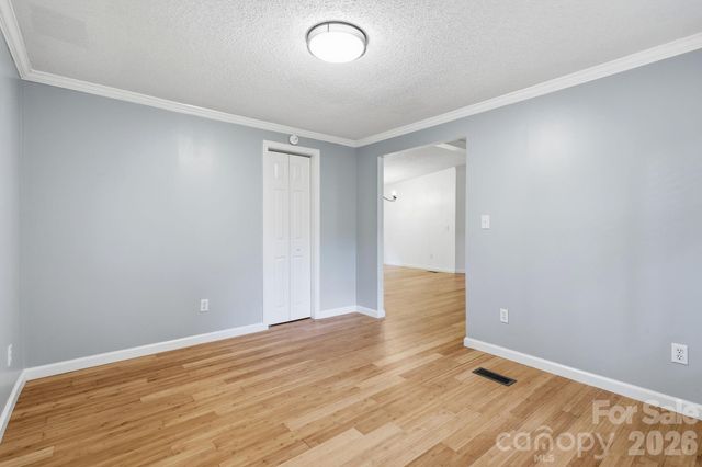 118 Heather Drive, Asheville, NC 28806