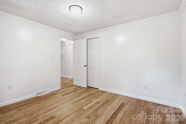 118 Heather Drive, Asheville, NC 28806