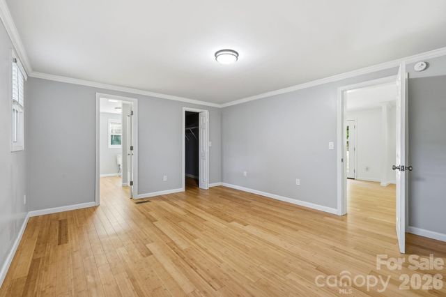118 Heather Drive, Asheville, NC 28806