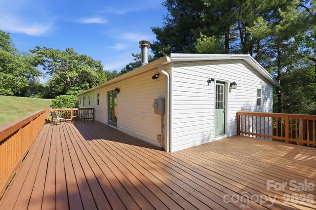 118 Heather Drive, Asheville, NC 28806