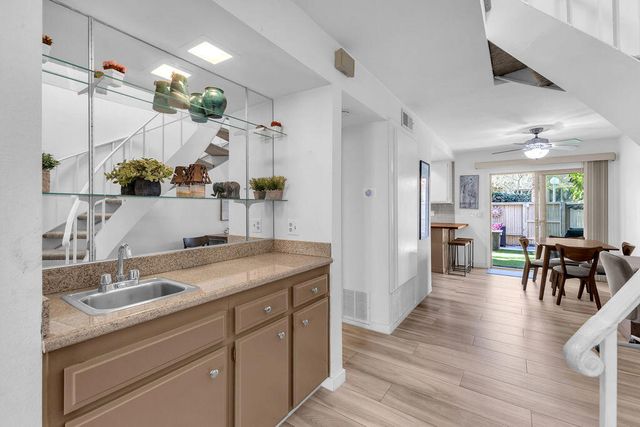 72954 Ken Rosewall Lane, Palm Desert, CA 92260