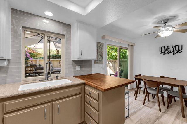 72954 Ken Rosewall Lane, Palm Desert, CA 92260