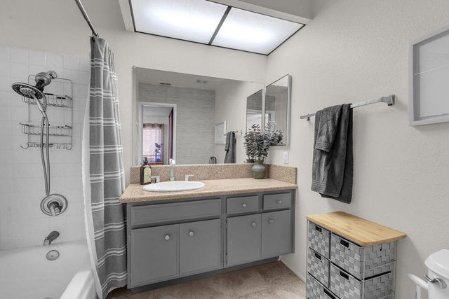 72954 Ken Rosewall Lane, Palm Desert, CA 92260