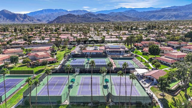 72954 Ken Rosewall Lane, Palm Desert, CA 92260