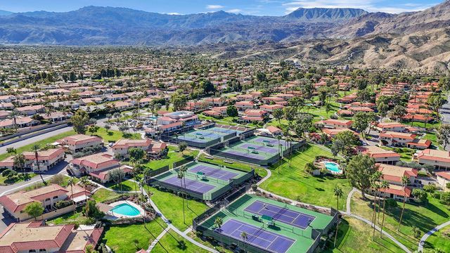 72954 Ken Rosewall Lane, Palm Desert, CA 92260