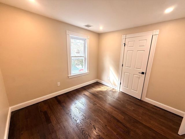 163 Sylvan St, Malden, MA 02148