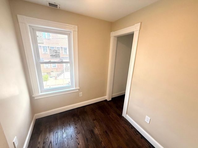 163 Sylvan St, Malden, MA 02148